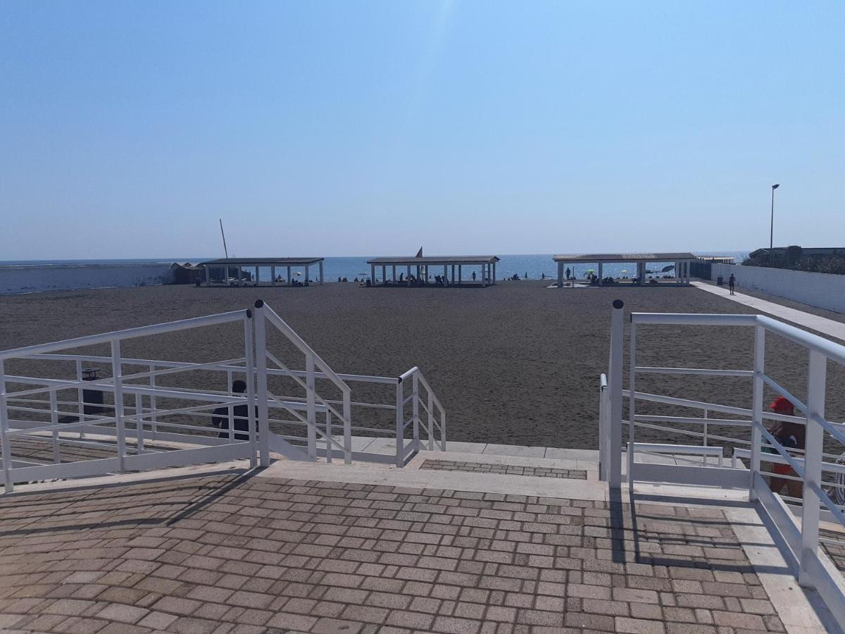 Villino Dei Coralli Lido di Ostia Zewnętrze zdjęcie